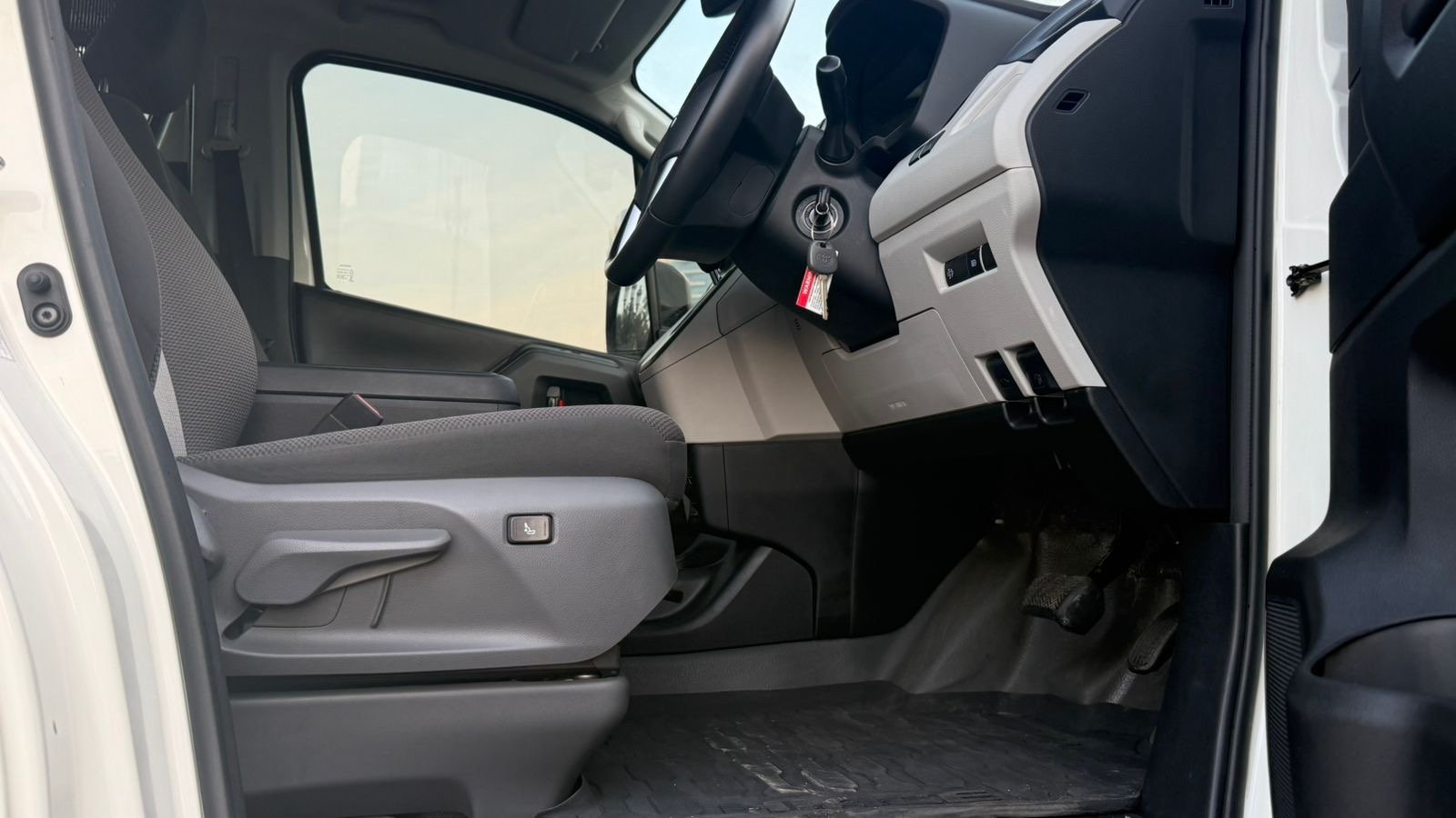 Toyota Hiace 2024 White image